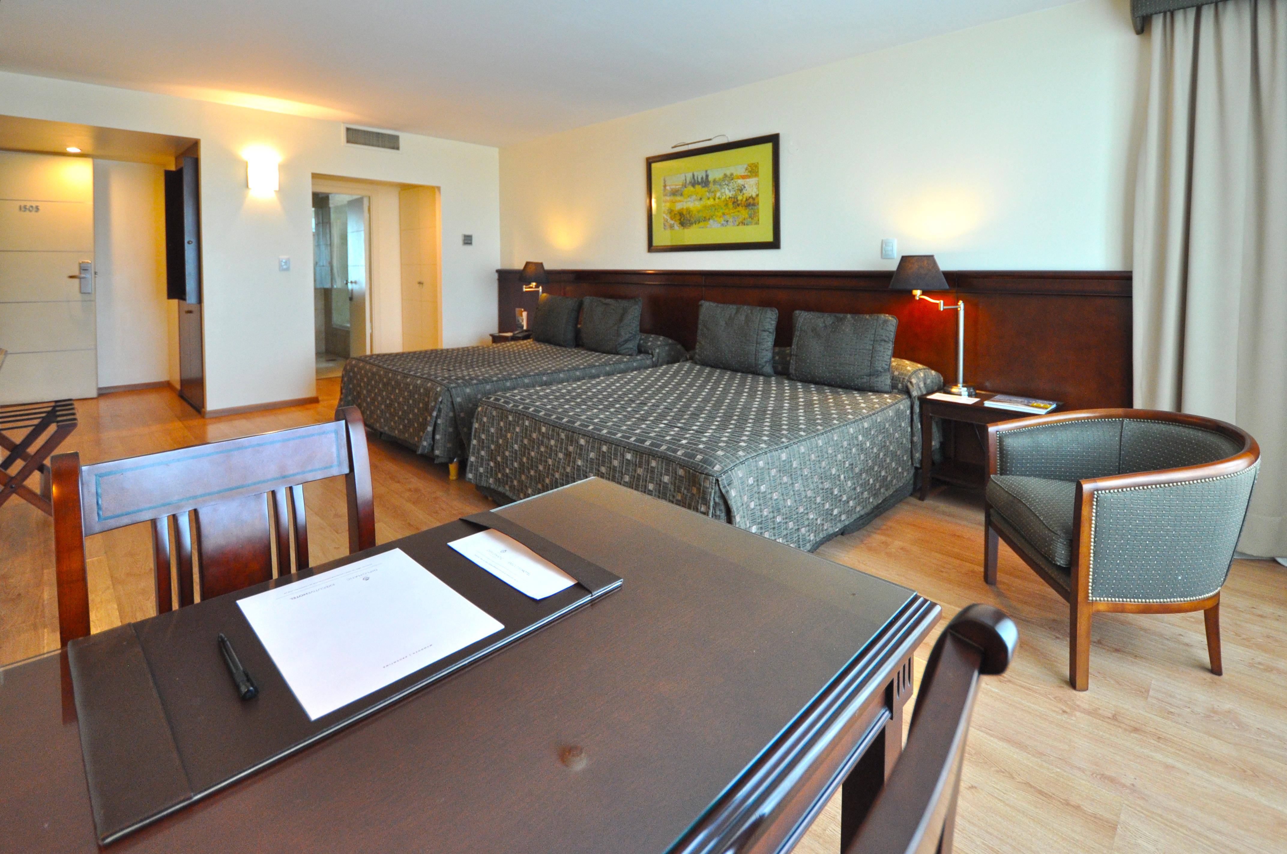 Amerian Executive Mendoza Hotel Екстериор снимка