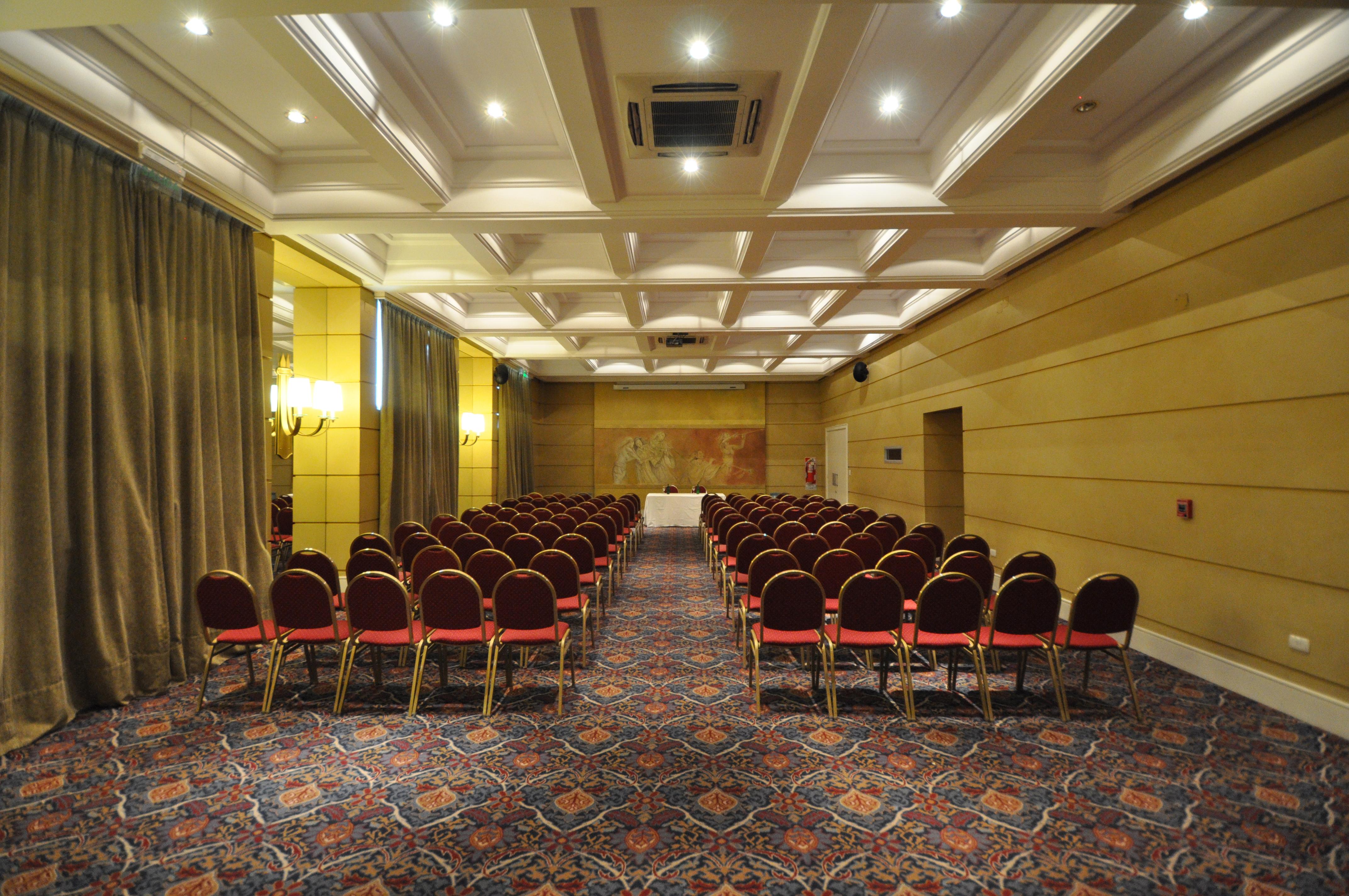 Amerian Executive Mendoza Hotel Екстериор снимка