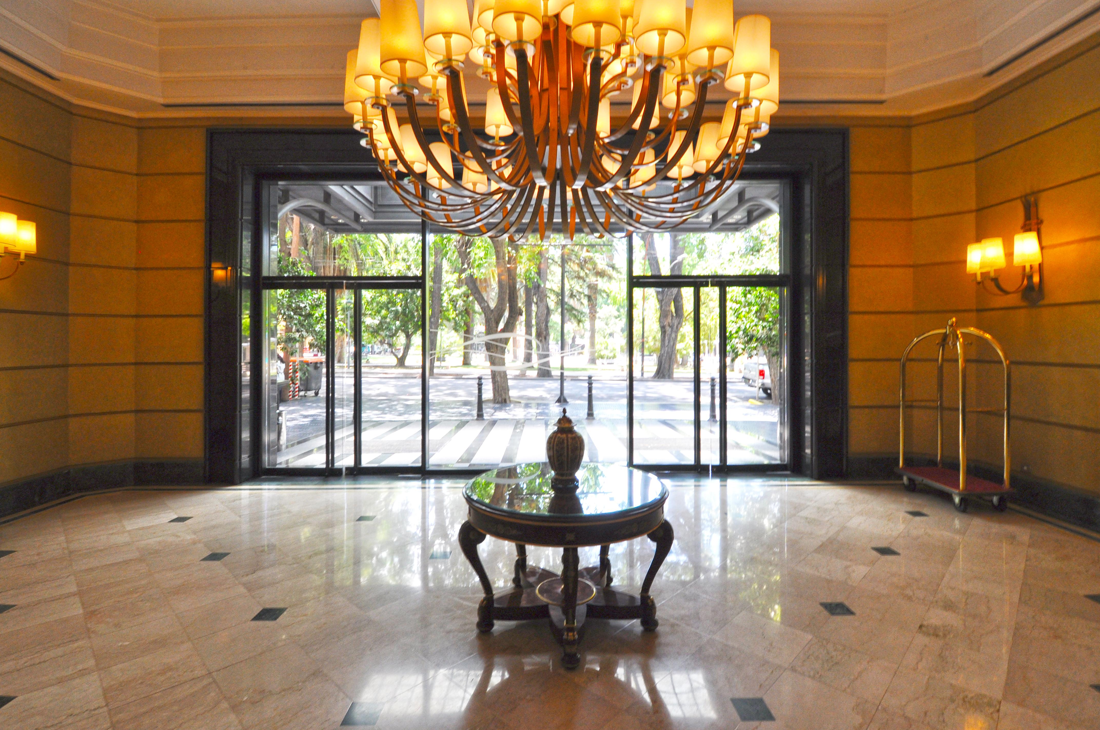 Amerian Executive Mendoza Hotel Екстериор снимка