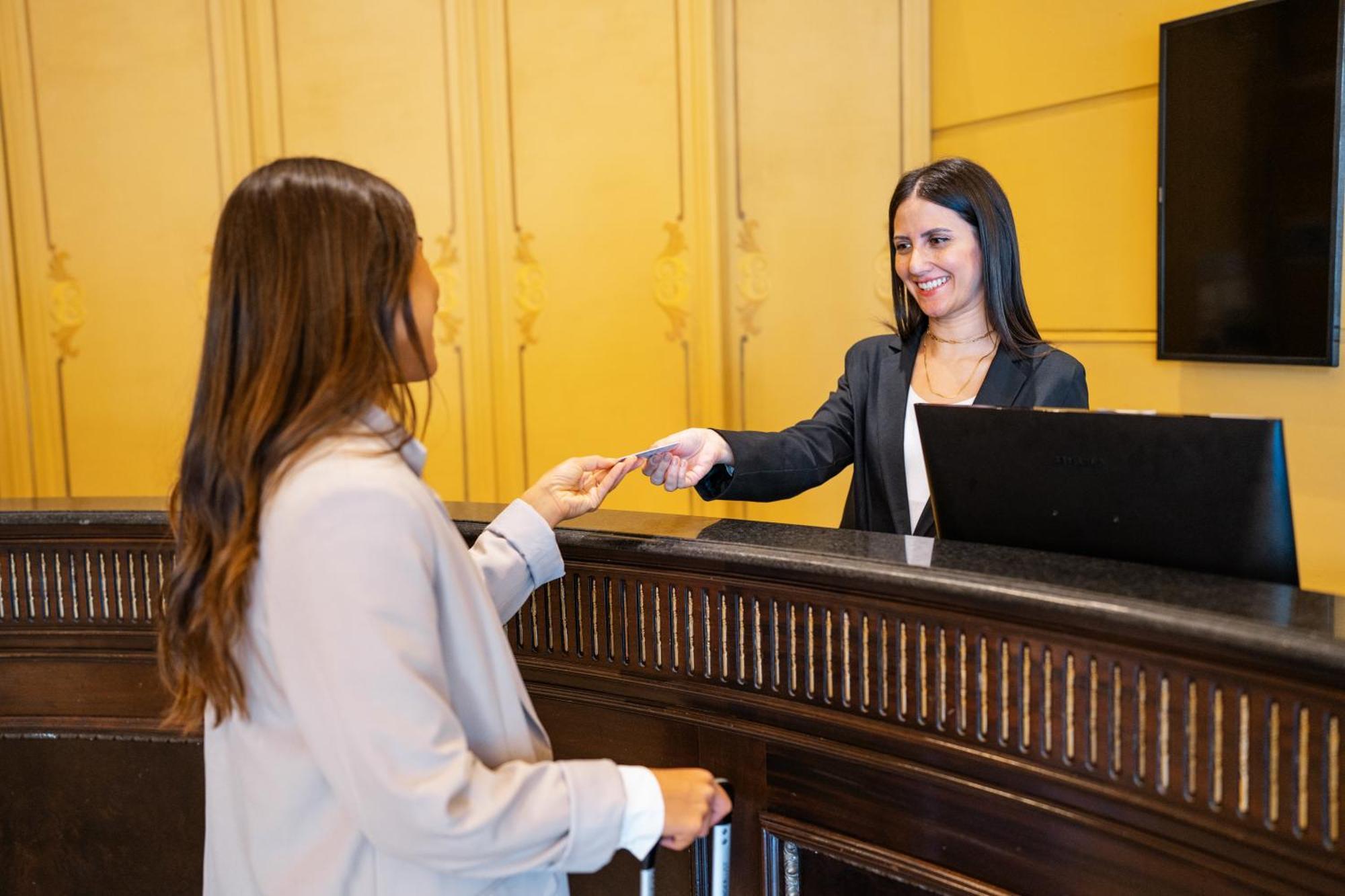 Amerian Executive Mendoza Hotel Екстериор снимка