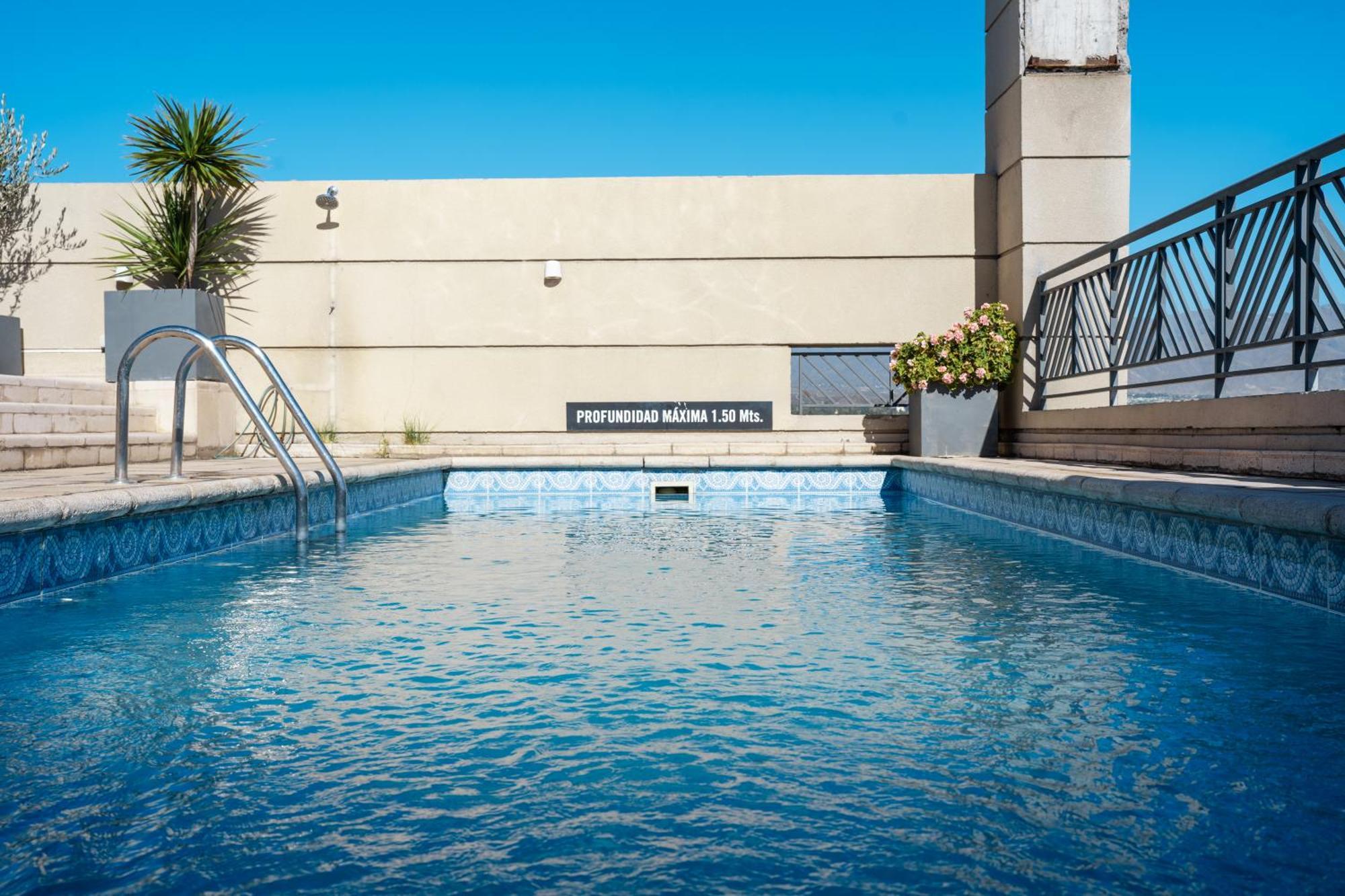 Amerian Executive Mendoza Hotel Екстериор снимка