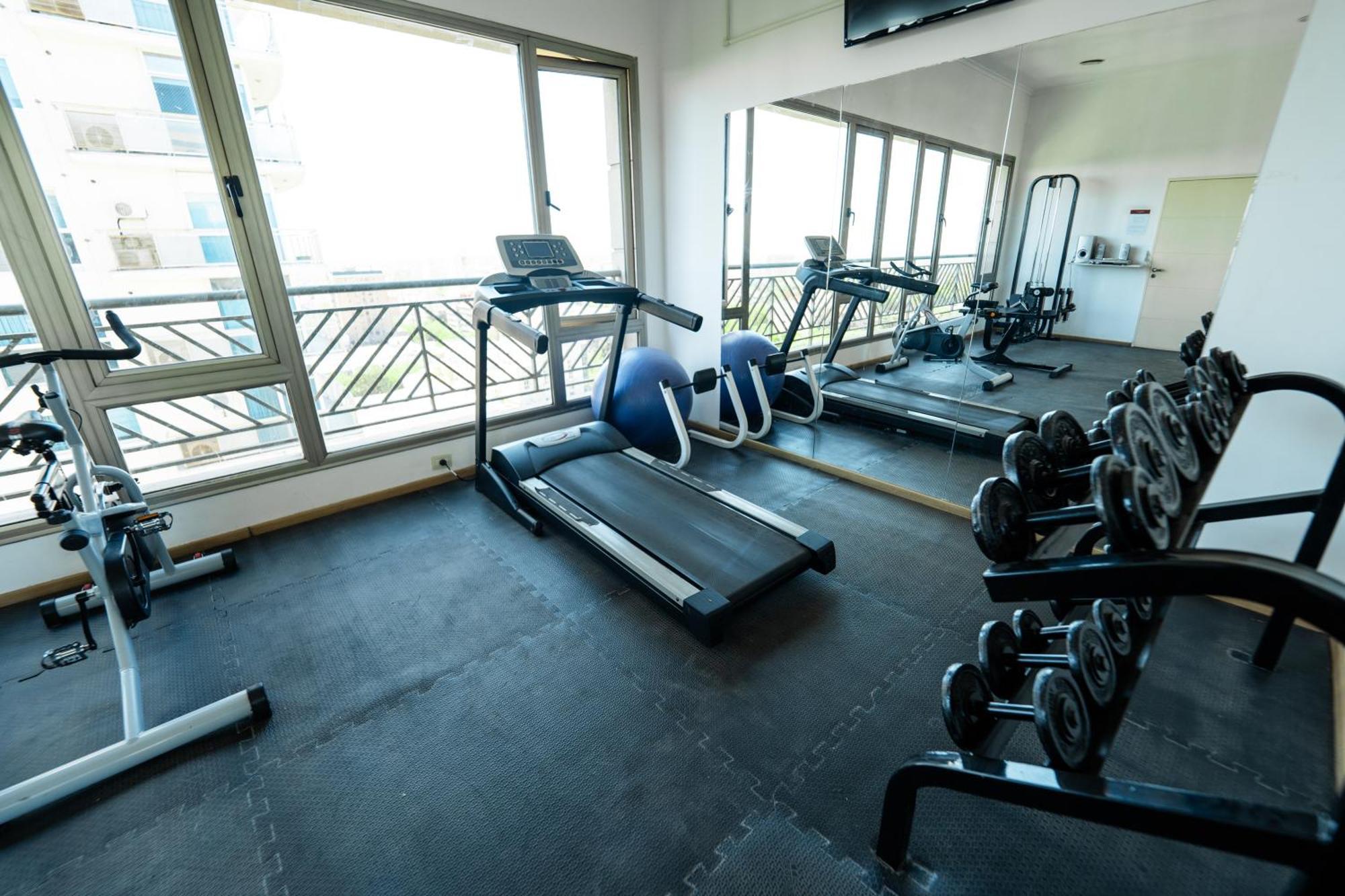 Amerian Executive Mendoza Hotel Екстериор снимка