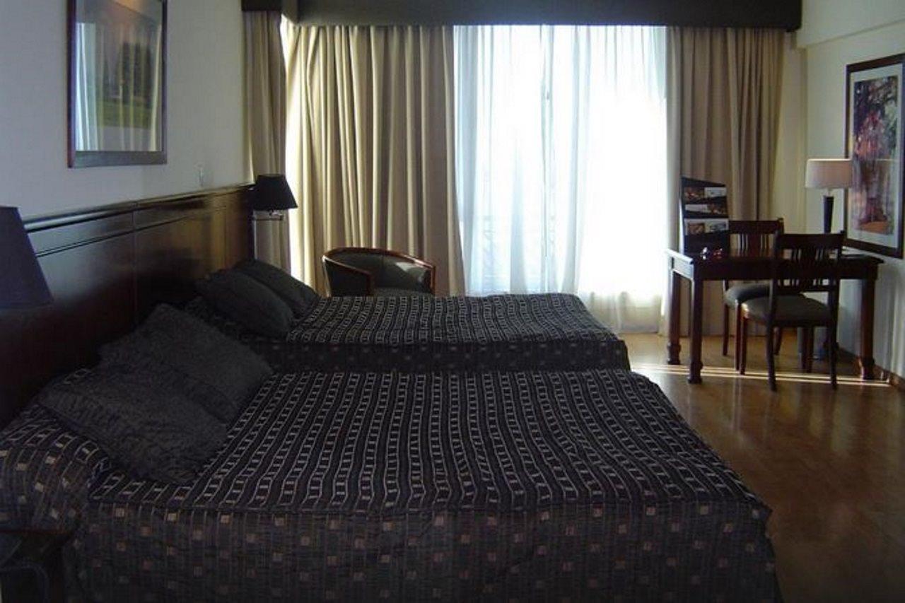 Amerian Executive Mendoza Hotel Екстериор снимка