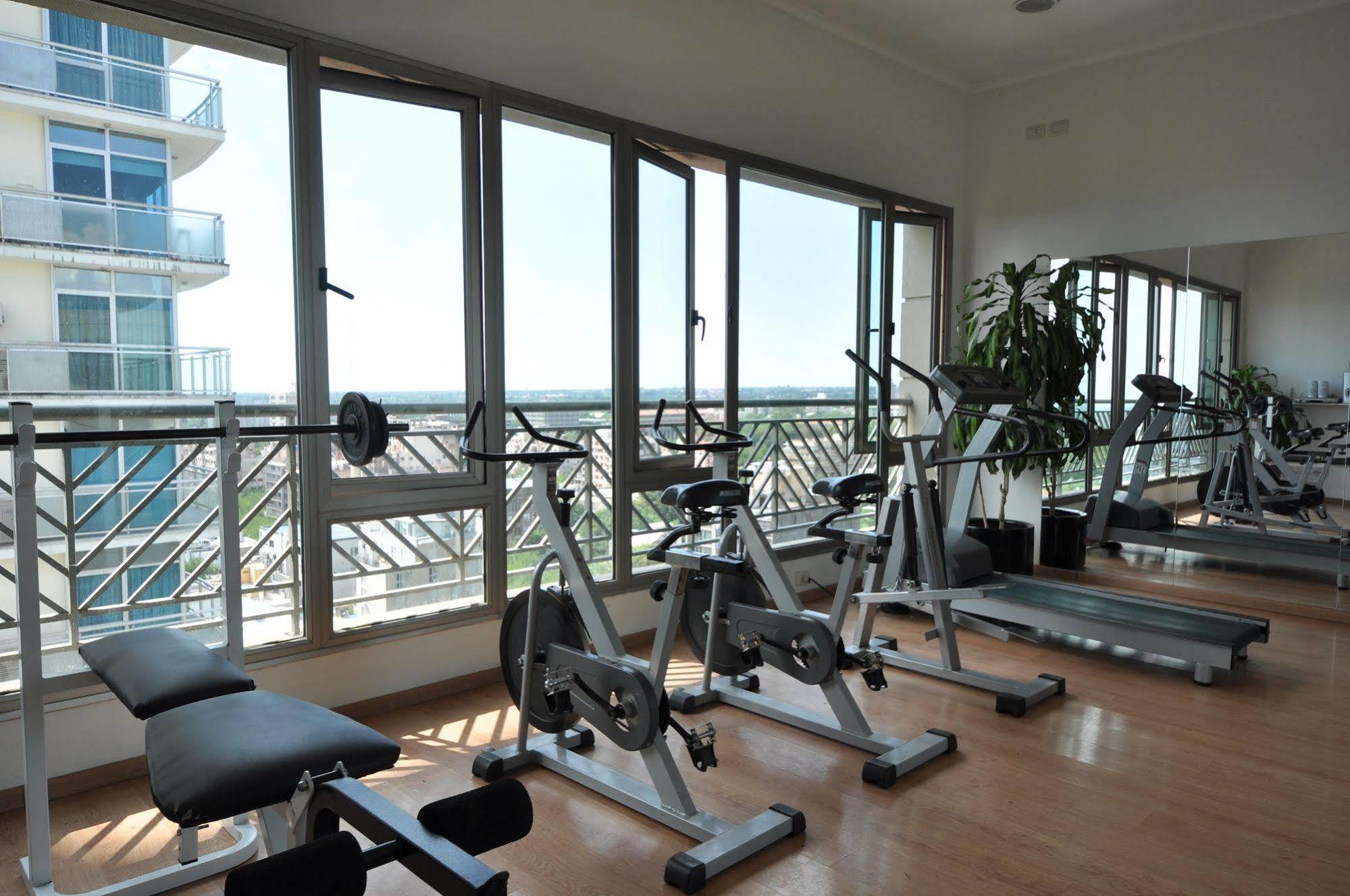 Amerian Executive Mendoza Hotel Екстериор снимка